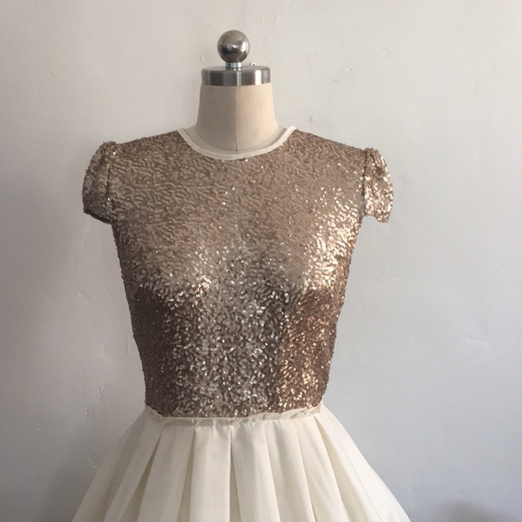 Jones + Jones Gold Dress - Picture 2 of 6